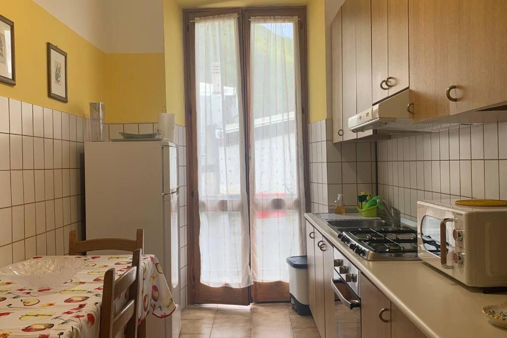 La Casa Del Nonno Apartman Omegna Kültér fotó
